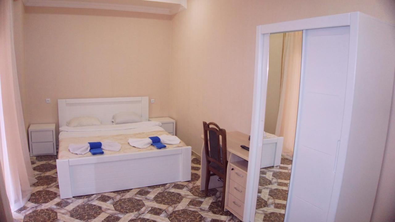 Elite Lux Hotel Tbilisi Exterior foto